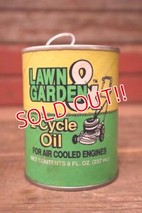 dp-220401-221 LAWN & GARDEN / 2-Cycle Oil Can