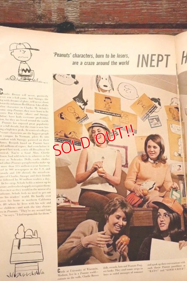 画像5: ct-230201-56 PEANUTS / LIFE Magazine March 17, 1967