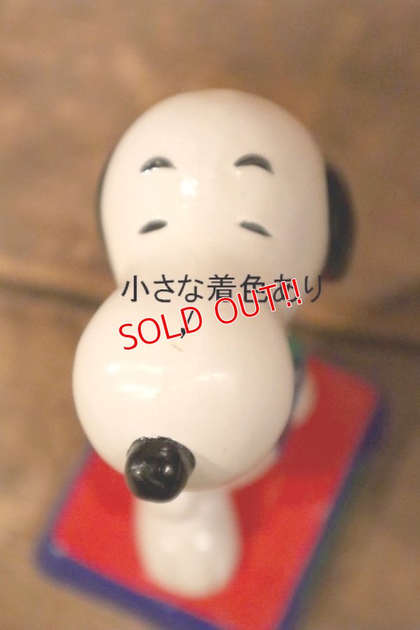 画像6: ct-230301-104 Snoopy / Determined 1970's Paper Mache Figure "It's hero time."