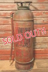 dp-230301-128 1940's-1950's BADGER'S Metal Fire Extinguisher