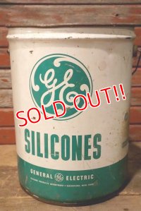dp-230414-15 GENERAL ELECTRIC / SILICONES Vintage Can