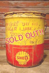 dp-230401-42 SHELL / 1960's 5 U.S. GALLONS OIL CAN