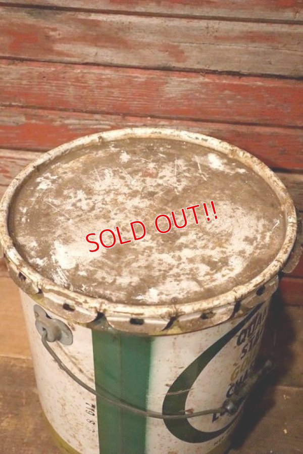 画像8: dp-230401-31 QUAKER STATE / 1970's 5 U.S. GALLONS OIL CAN