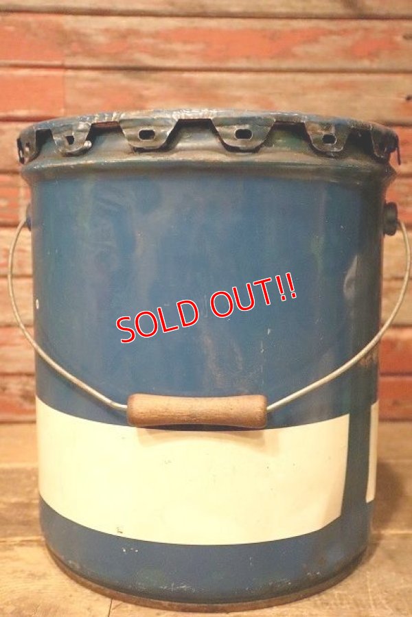 画像3: dp-230401-13 RPM / 1960's 5 U.S. GALLONS OIL CAN