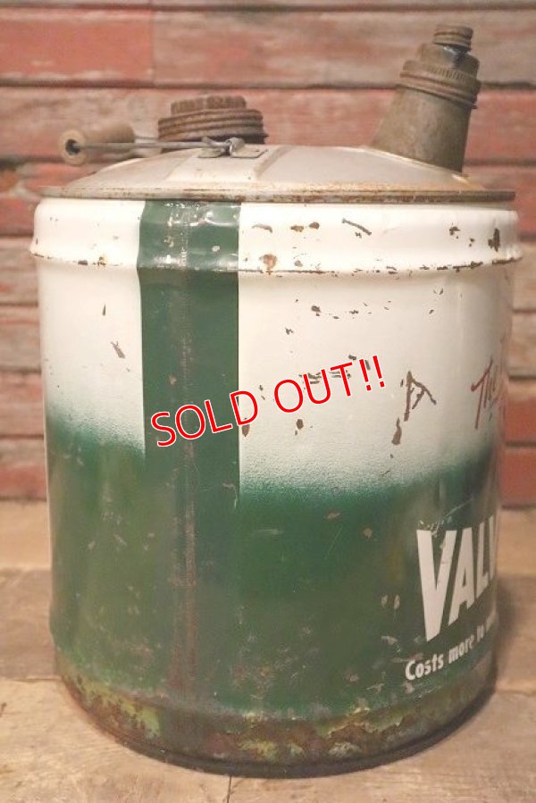 画像6: dp-230401-48 VALVOLINE / 1950's 5 U.S. GALLONS OIL CAN