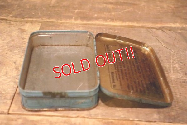 画像4: dp-230401-07 EDGEWORTH / PLUG SLICE Vintage Tin Can