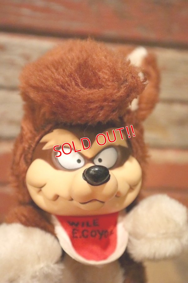 画像2: ct-230414-29 Wile E. Coyote / 1977 Rubber Face Doll