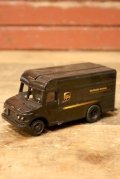 dp-230414-39 United Parcel Service (UPS) / 1990's Package Truck Pull Back Toy