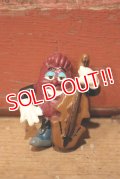 ct-201114-125 The California Raisins / 1988 Pins "Bass Player"