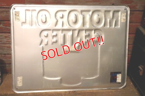 画像7: dp-230503-69 VALVOLINE / 1980's Embossed Metal Sign