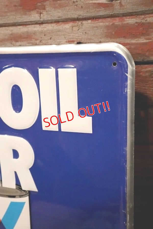 画像4: dp-230503-69 VALVOLINE / 1980's Embossed Metal Sign