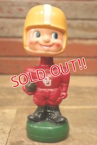 ct-230414-86 College Football 1970's Bobble Head