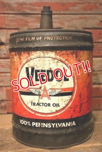 dp-230503-28 VEEDOL / TRACTOR OIL 1950's 5 U.S. GALLONS CAN