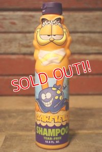 ct-230503-02 Garfield / 1990's Shampoo Bottle