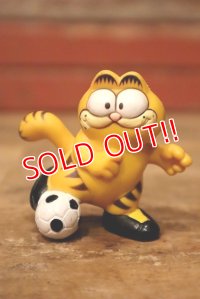 ct-230503-02 Garfield / 1980's PVC Figure "Soccer"