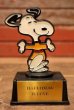 画像1: ct-230301-107 Snoopy / AVIVA 1970's Trophy "Happiness is Love" (1)