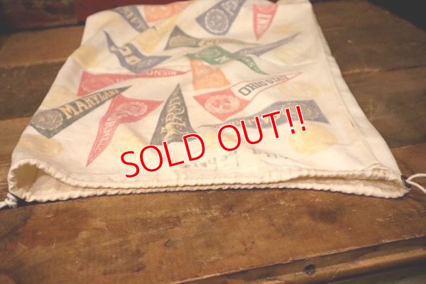 画像11: dp-230414-62 College Pennant Vintage Laundry Bag