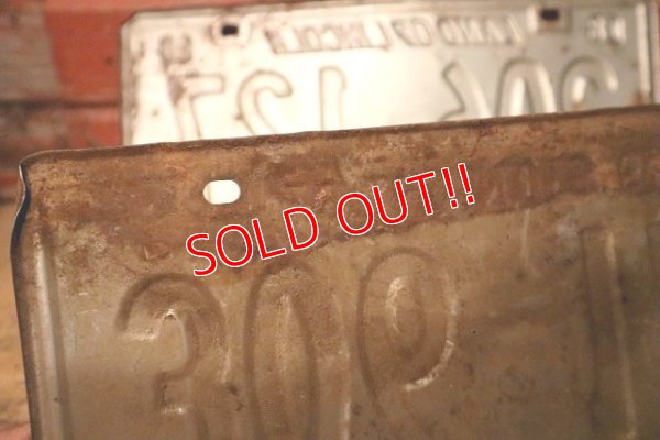 画像9: dp-230601-21 License Plate 1968 ILLINOIS "306 127" Set