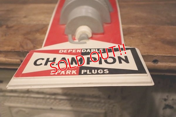 画像10: dp-230401-53 CHAMPION SPARK PLUGS / 1970's 3D Plastic Sign