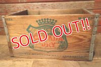 dp-230608-02 CANADA DRY / 1960's Wood Box