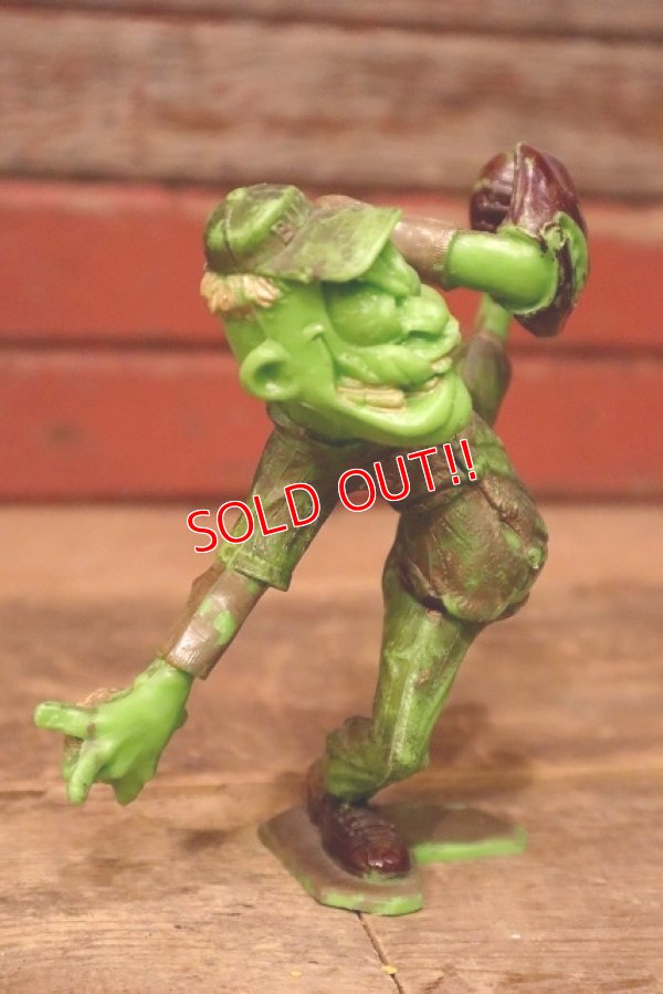 画像3: ct-230518-15 NUTTY MADS / MARX 1960's "BULL PEN" BOO BOO