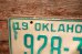 画像2: dp-230601-21 License Plate 1977 OKLAHOMA  "928-387" (2)