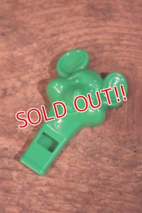 ct-230518-31 Chuck E. Cheese's / 2017 Prize Whistle (Green)