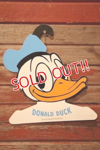 ct-230301-99 Donald Duck / 1970's-1980's Plastic Hanger