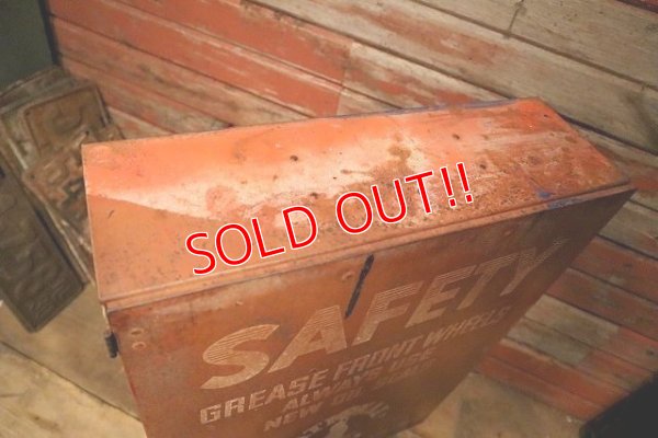 画像6: dp-230608-17 National Bearing Co. / 1950's〜SAFETY Metal Cabinet