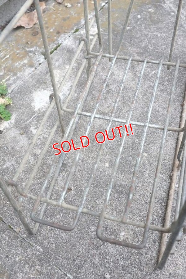 画像7: dp-230601-25 Coca Cola / 1950's-1960's Store Display Wire Rack