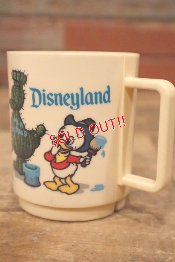 画像5: ct-230608-02 Disneyland / Donald & Daisy 1970's Plastic Mug