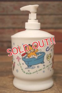 ct-230503-02 Garfield / 1990's Ceramic Soap Dispenser