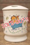 ct-230503-02 Garfield / 1990's Ceramic Toothbrush Holder