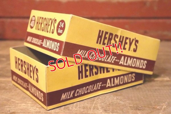 画像4: dp-230724-38 HERSHEY'S / 1940's-1950's MILK CHOCOLATE with ALMONDS BAR BOX