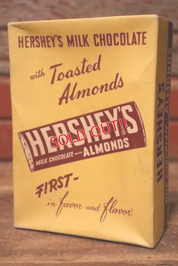 画像1: dp-230724-38 HERSHEY'S / 1940's-1950's MILK CHOCOLATE with ALMONDS BAR BOX