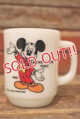 kt-230809-03 Mickey Mouse / Anchor Hocking 1980's 9oz Mug "Mickey Mouse Today"