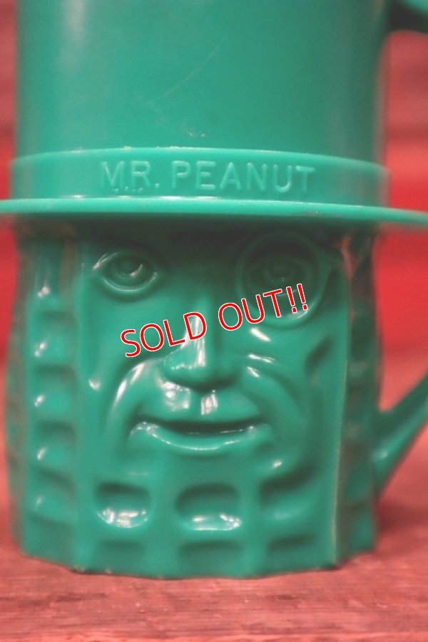 画像2: ct-230809-13 PLANTERS / MR.PEANUT 1950's Plastic Mug (Green)