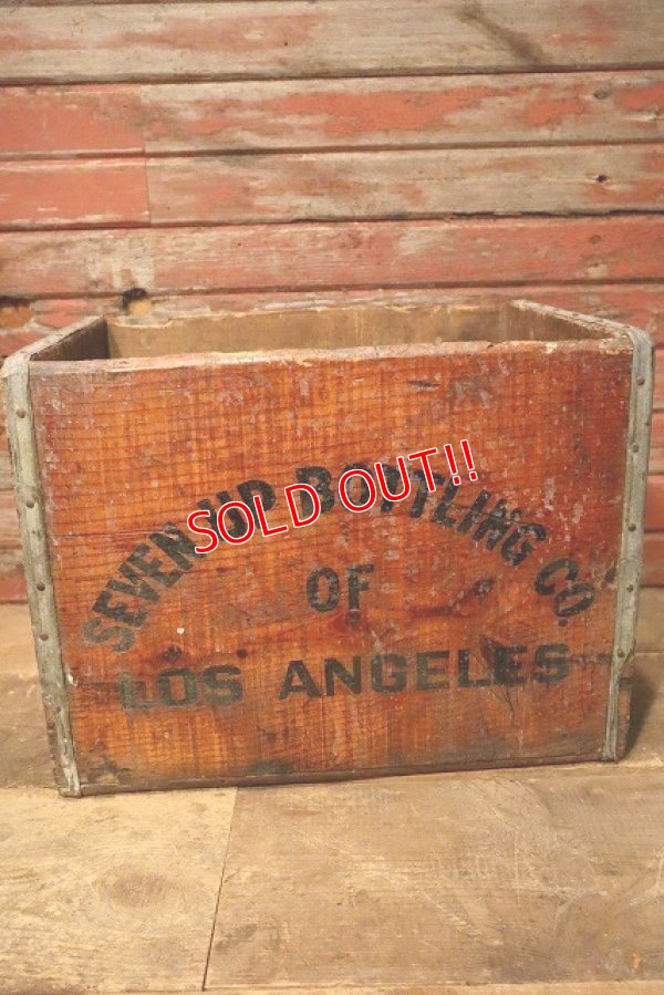 画像1: dp-230608-15 7up / 1960's Wood Box