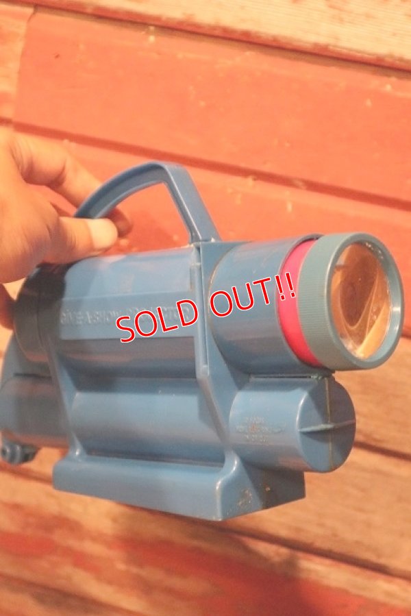 画像12: ct-230701-19 Hanna-Barbera Characters / Kenner 1961 Give a Show Projecter