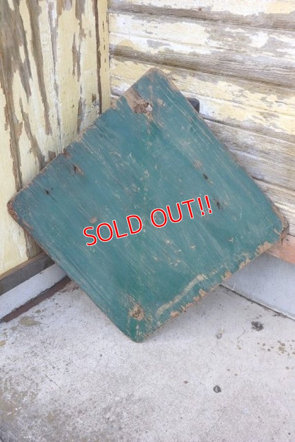 画像8: dp-230301-129 Wooden Road Sign "SCHOOL"