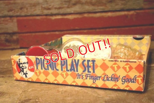 画像9: dp-230809-31 KFC / 2004 Picnic Play Set