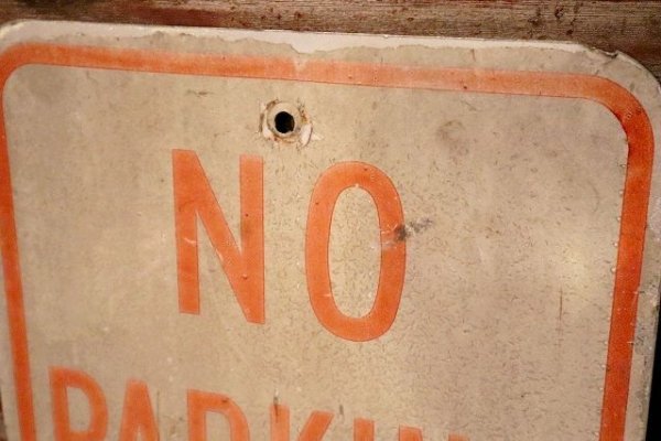 画像2: dp-230901-109 Road Sign / NO PARKING THIS SIDE OF STREET