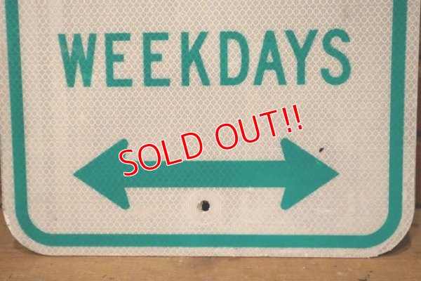 画像4: dp-230901-109 Road Sign / 2 HOUR PARKING 8 AM - 4 PM WEEKDAYS