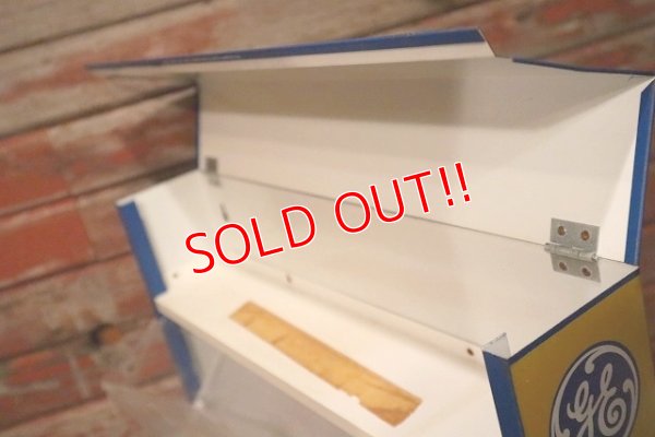 画像7: dp-230901-39 GENERAL ELECTRIC / auto lamp bulbs Metal Cabinet