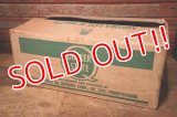dp-230901-54 QUAKER STATE / Vintage Cardboard Box