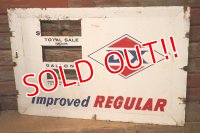 dp-230901-133 D-X / Gas Pump Face Porcelain Sign