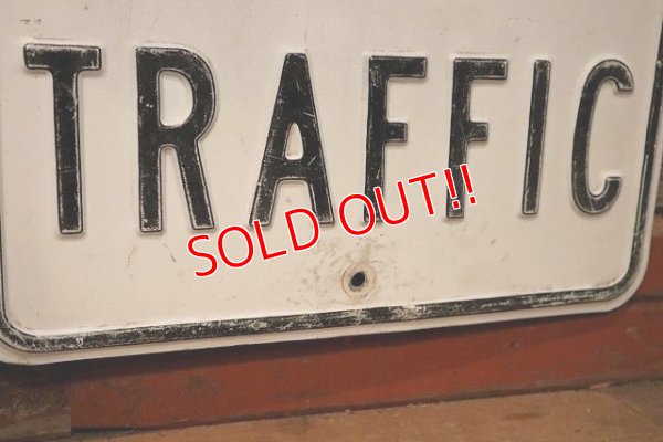 画像4: dp-230901-139 Road Sign / ONE WAY TRAFFIC