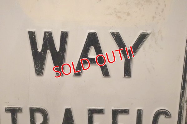 画像3: dp-230901-139 Road Sign / ONE WAY TRAFFIC