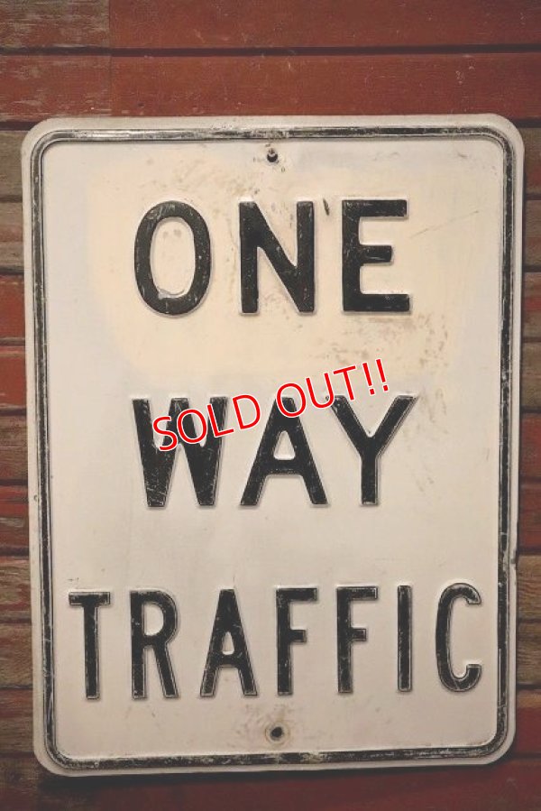 画像1: dp-230901-139 Road Sign / ONE WAY TRAFFIC