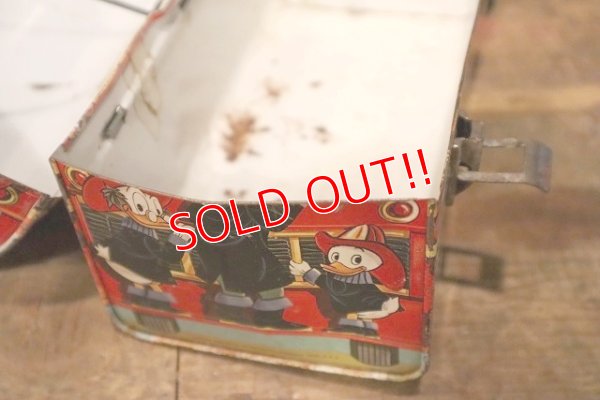 画像12: ct-231001-05 Walt Disney Character / ALADDIN 1969 FIRE FIGHTERS Metal Lunch Box